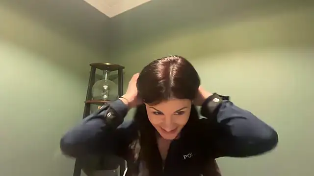 Snapshot of Petitecookie chatting on March 18, 6:55 pm Petitecookie online show from March 18, 6:55 pm