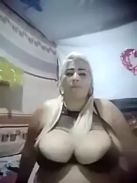 BonniAdams online show from February 14, 10:04 pm