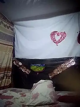 BonniAdams online show from February 16, 3:47 am