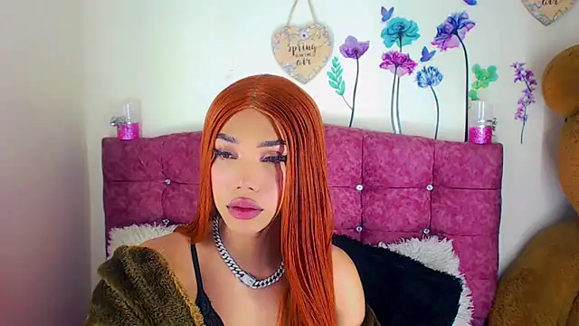 Khloe Leal online show from March 16, 11:38 am