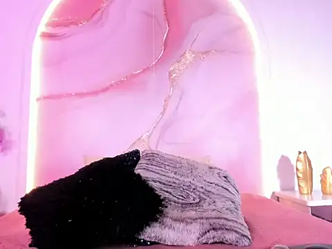 Sofii Lopezz online show from March 17, 12:46 pm