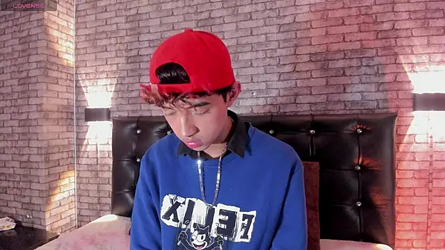 Allen Starck online show from February 4, 7:42 pm