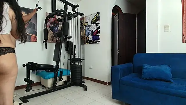 Snapshot of ema_abby chatting on November 26, 8:21 pm ema abby online show from November 26, 8:21 pm