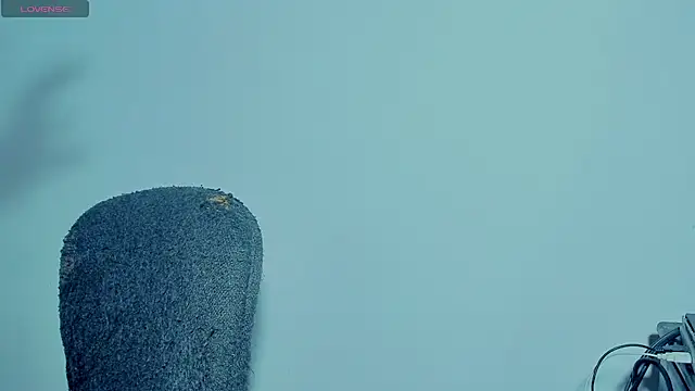 Eli clark  online show from September 12, 2:00 am