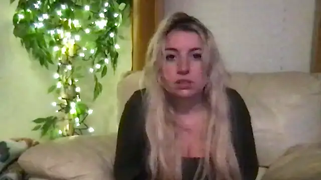 kaliii jones online show from February 7, 4:16 am