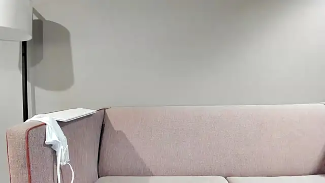 kaliii jones online show from February 11, 2:25 am