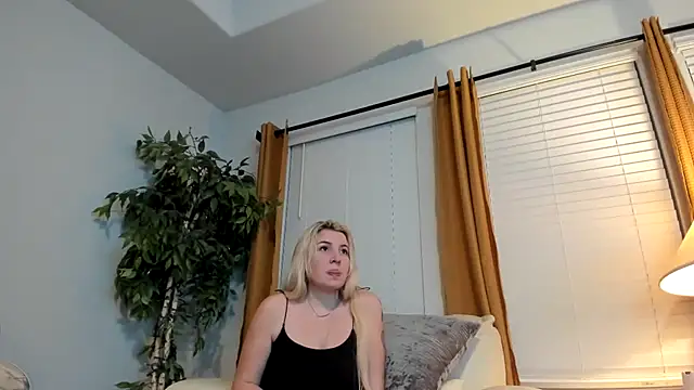 kaliii jones online show from February 15, 12:26 am