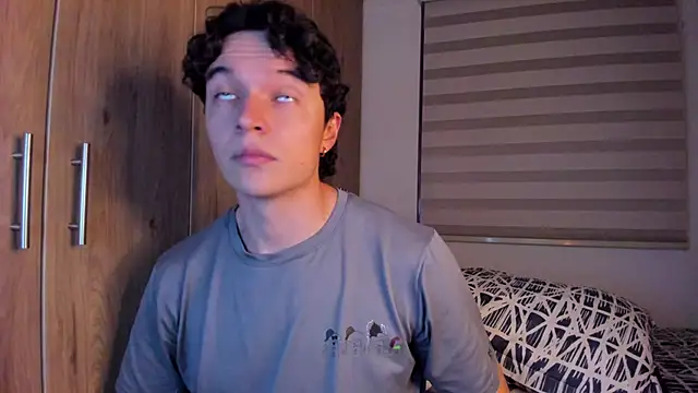 Mastrangelo xxx online show from October 11, 2:33 am