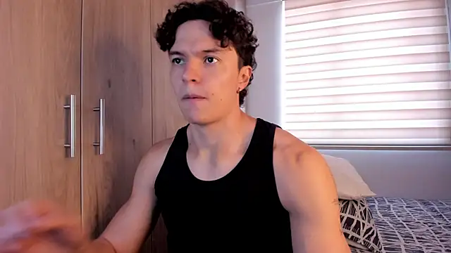 Mastrangelo xxx online show from November 23, 8:41 pm