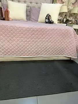 JessyCream online show from February 2, 11:03 pm