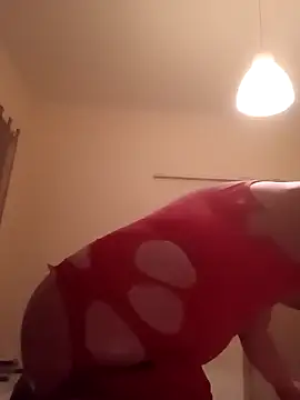 Snapshot of ginger_1_1 chatting on February 16, 12:19 am ginger 1 1 online show from February 16, 12:19 am