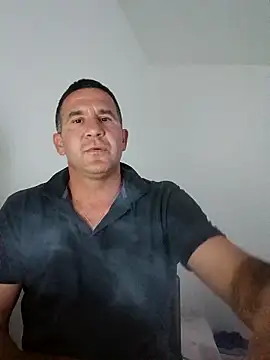 Mister1985 online show from October 19, 4:29 pm