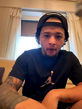 yeiyei oficial online show from October 16, 5:03 pm