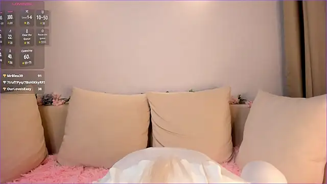 Snapshot of Anadeyaaa chatting on March 22, 2:27 am Anadeyaaa online show from March 22, 2:27 am