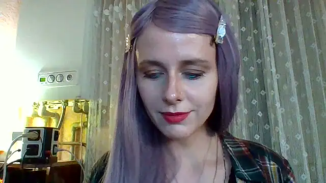 Snapshot of LuminousLady chatting on March 12, 9:56 pm LuminousLady online show from March 12, 9:56 pm