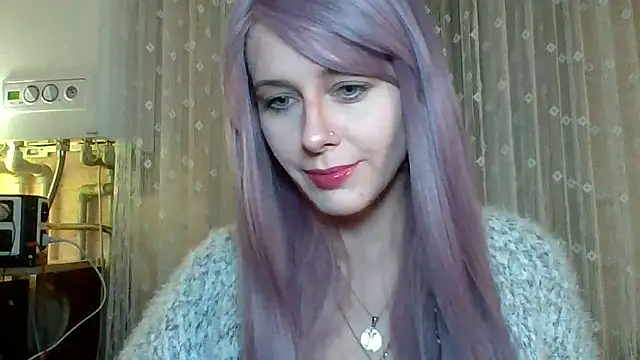 Snapshot of LuminousLady chatting on March 14, 6:29 pm LuminousLady online show from March 14, 6:29 pm