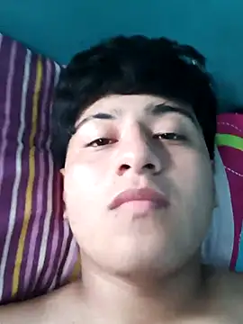 Snapshot of theghoss chatting on September 17, 7:15 pm theghoss online show from September 17, 7:15 pm