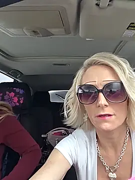 beautifulme23 online show from January 17, 8:01 pm