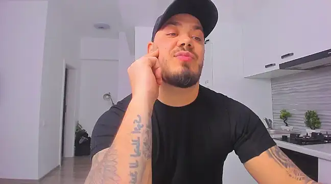 ZackMasterss online show from February 5, 1:58 am