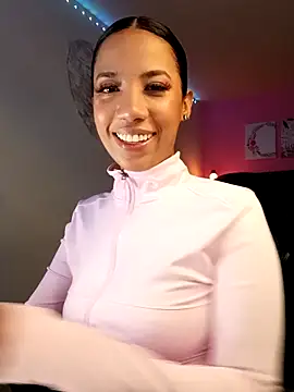 SallyWhitee online show from March 29, 4:34 am