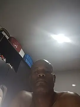 chocolatepuro1979 online show from February 23, 6:49 pm