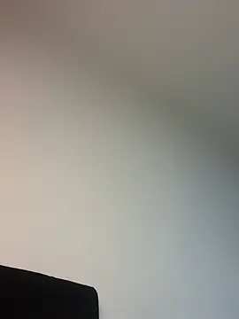 Snapshot of AngelRuby chatting on February 20, 5:01 am AngelRuby online show from February 20, 5:01 am