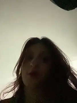 Snapshot of AngelRuby chatting on March 8, 4:34 am AngelRuby online show from March 8, 4:34 am