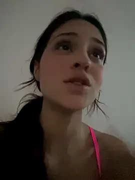 Snapshot of AngelRuby chatting on October 14, 10:43 pm AngelRuby online show from October 14, 10:43 pm