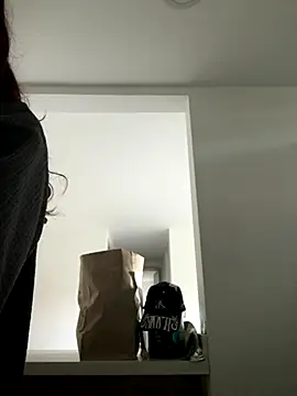 Snapshot of AngelRuby chatting on November 9, 9:24 pm AngelRuby online show from November 9, 9:24 pm