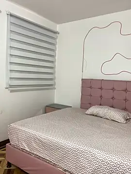 Snapshot of Valu_euphoria chatting on February 6, 8:56 pm Valu euphoria online show from February 6, 8:56 pm