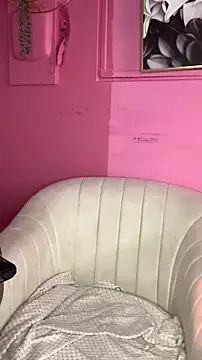 Snapshot of Valu_euphoria chatting on November 22, 4:17 pm Valu euphoria online show from November 22, 4:17 pm