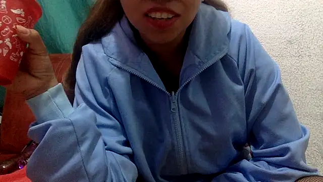 sharonlopez9611 online show from February 21, 4:51 am