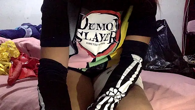 sharonlopez9611 online show from October 25, 3:25 am