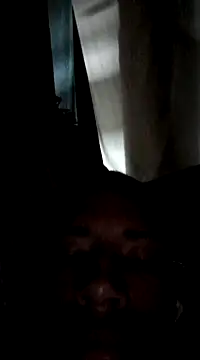 Snapshot of Mineirinho043 chatting on February 12, 11:09 pm Mineirinho043 online show from February 12, 11:09 pm