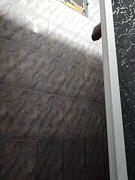 Snapshot of Mineirinho043 chatting on February 13, 5:16 am Mineirinho043 online show from February 13, 5:16 am