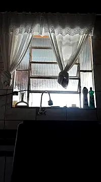 Snapshot of Mineirinho043 chatting on February 22, 5:02 pm Mineirinho043 online show from February 22, 5:02 pm