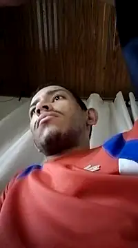 Snapshot of Mineirinho043 chatting on March 14, 2:42 am Mineirinho043 online show from March 14, 2:42 am