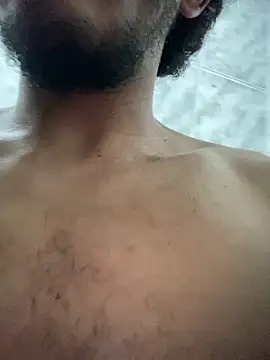 Snapshot of Mineirinho043 chatting on October 12, 4:44 am Mineirinho043 online show from October 12, 4:44 am