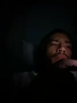 Mineirinho043 online show from March 20, 5:01 am