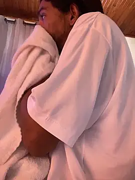 Mineirinho043 online show from April 20, 1:47 pm