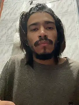 Snapshot of Mineirinho043 chatting on May 31, 11:50 pm Mineirinho043 online show from May 31, 11:50 pm