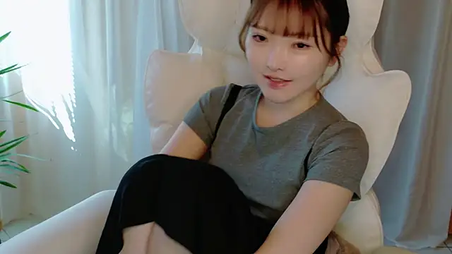 mimitan4545 online show from February 20, 4:07 am