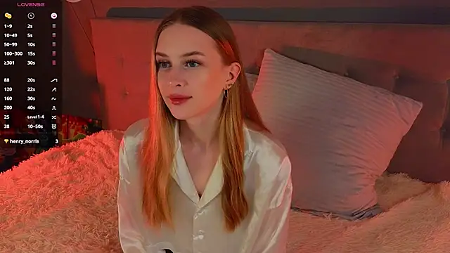 Snapshot of soft_babe chatting on March 16, 7:38 pm soft babe online show from March 16, 7:38 pm