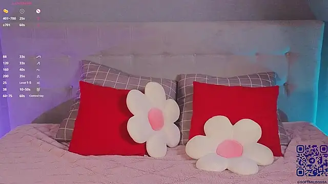 Snapshot of soft_babe chatting on June 10, 8:30 pm soft babe online show from June 10, 8:30 pm