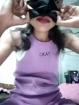 fuungirl38 online show from March 14, 8:32 am