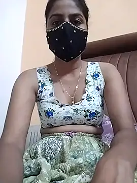 fuungirl38 online show from April 19, 4:28 pm