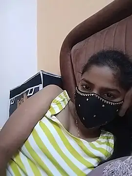 Snapshot of fuungirl38 chatting on July 19, 7:12 am fuungirl38 online show from July 19, 7:12 am