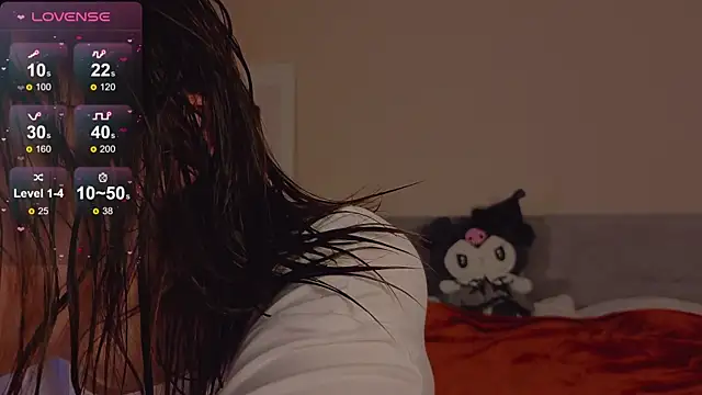 Snapshot of Mia_Luw chatting on October 3, 2:08 am Mia Luw online show from October 3, 2:08 am