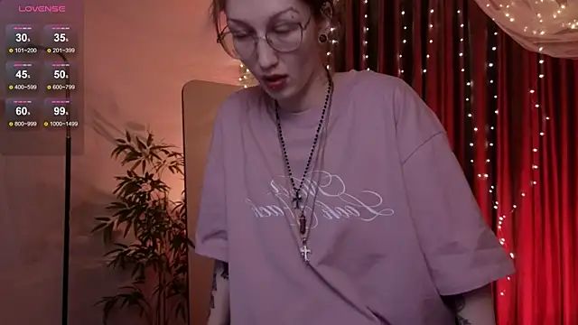 lissaros online show from December 15, 5:12 am