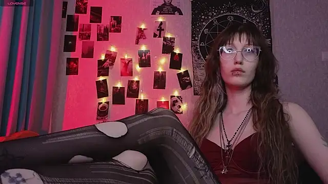 lissaros online show from February 23, 10:18 pm